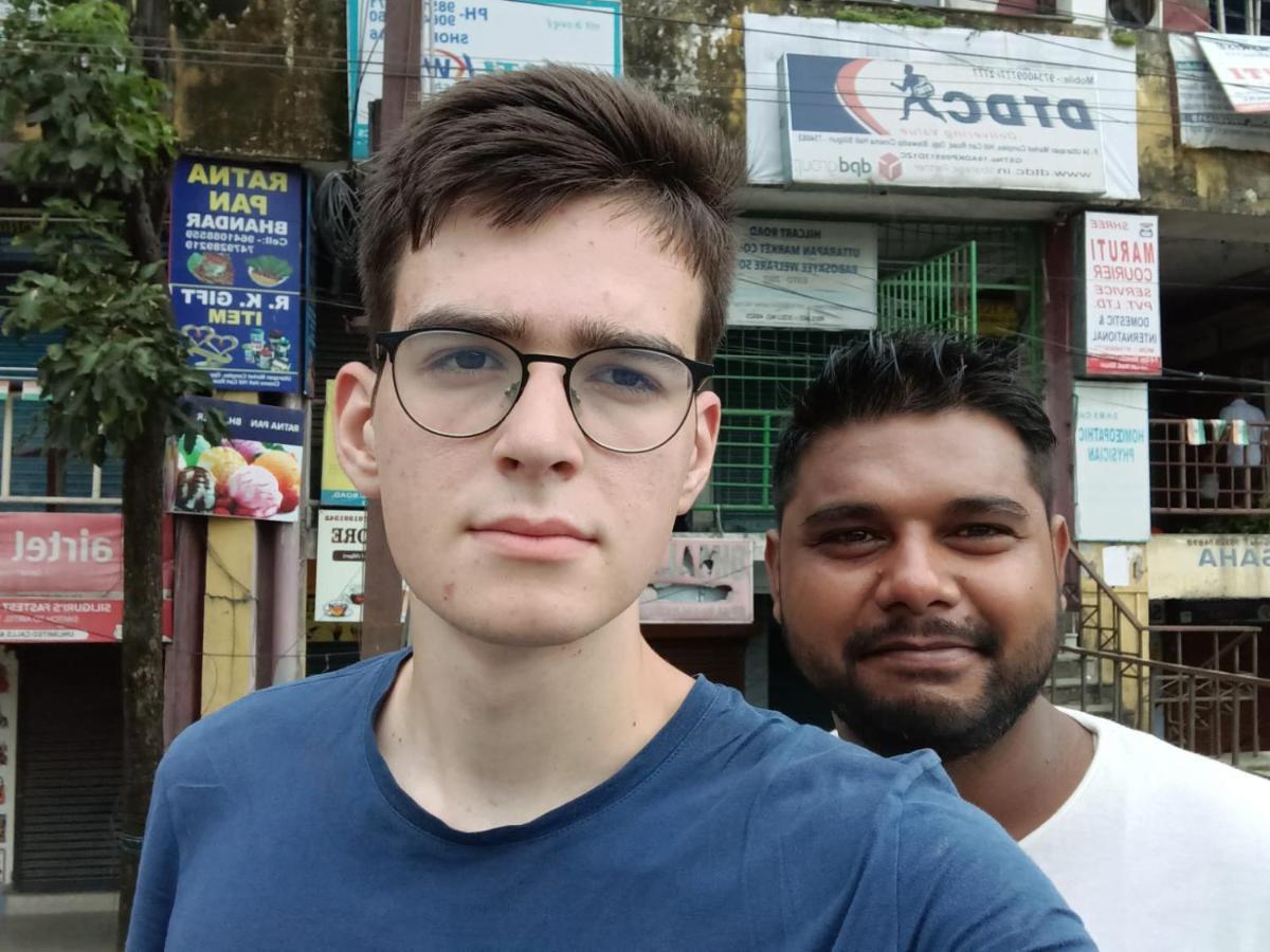 Atathi Niwas Guest House For Backpackers And Travellers Siliguri Exteriér fotografie