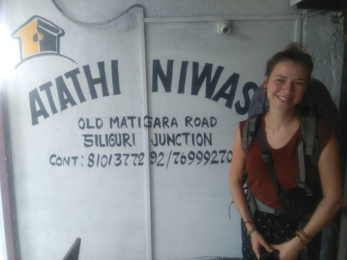 Atathi Niwas Guest House For Backpackers And Travellers Siliguri Exteriér fotografie