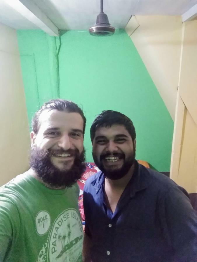 Atathi Niwas Guest House For Backpackers And Travellers Siliguri Exteriér fotografie