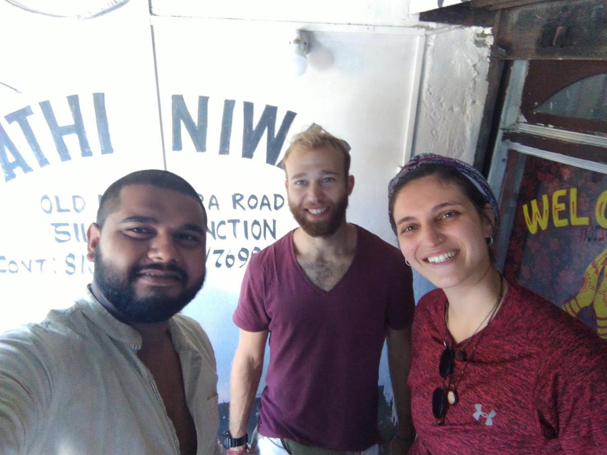Atathi Niwas Guest House For Backpackers And Travellers Siliguri Exteriér fotografie