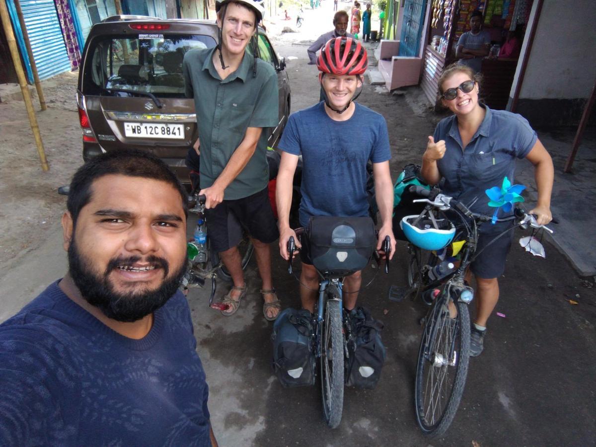 Atathi Niwas Guest House For Backpackers And Travellers Siliguri Exteriér fotografie